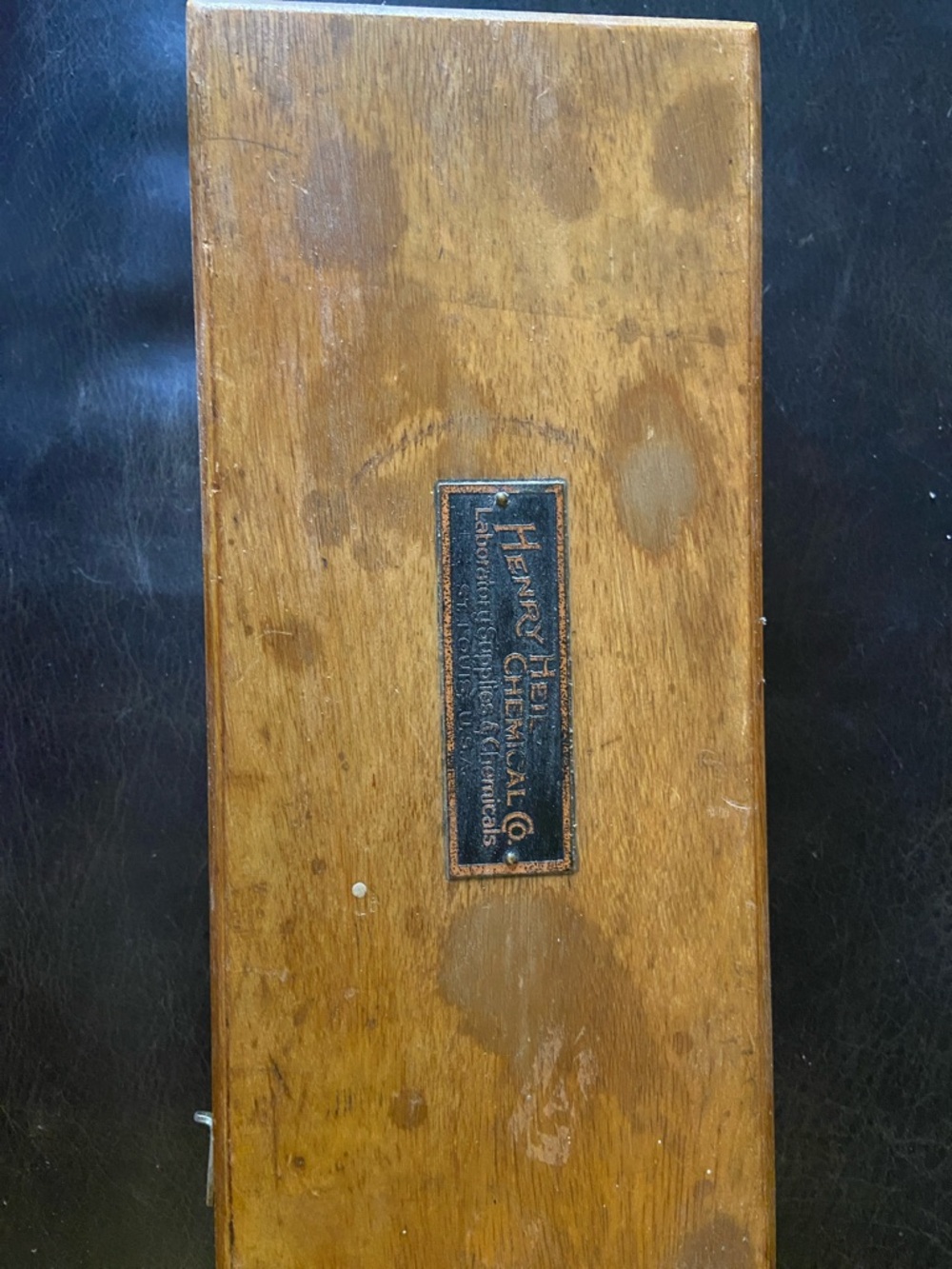 Henry Heil Chemical Co. Vintage Metal weight set